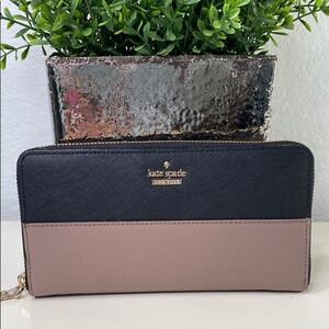 Kate Spade Cameron Street Lacey Zip Around Wallet Black and Dusty Peony‎